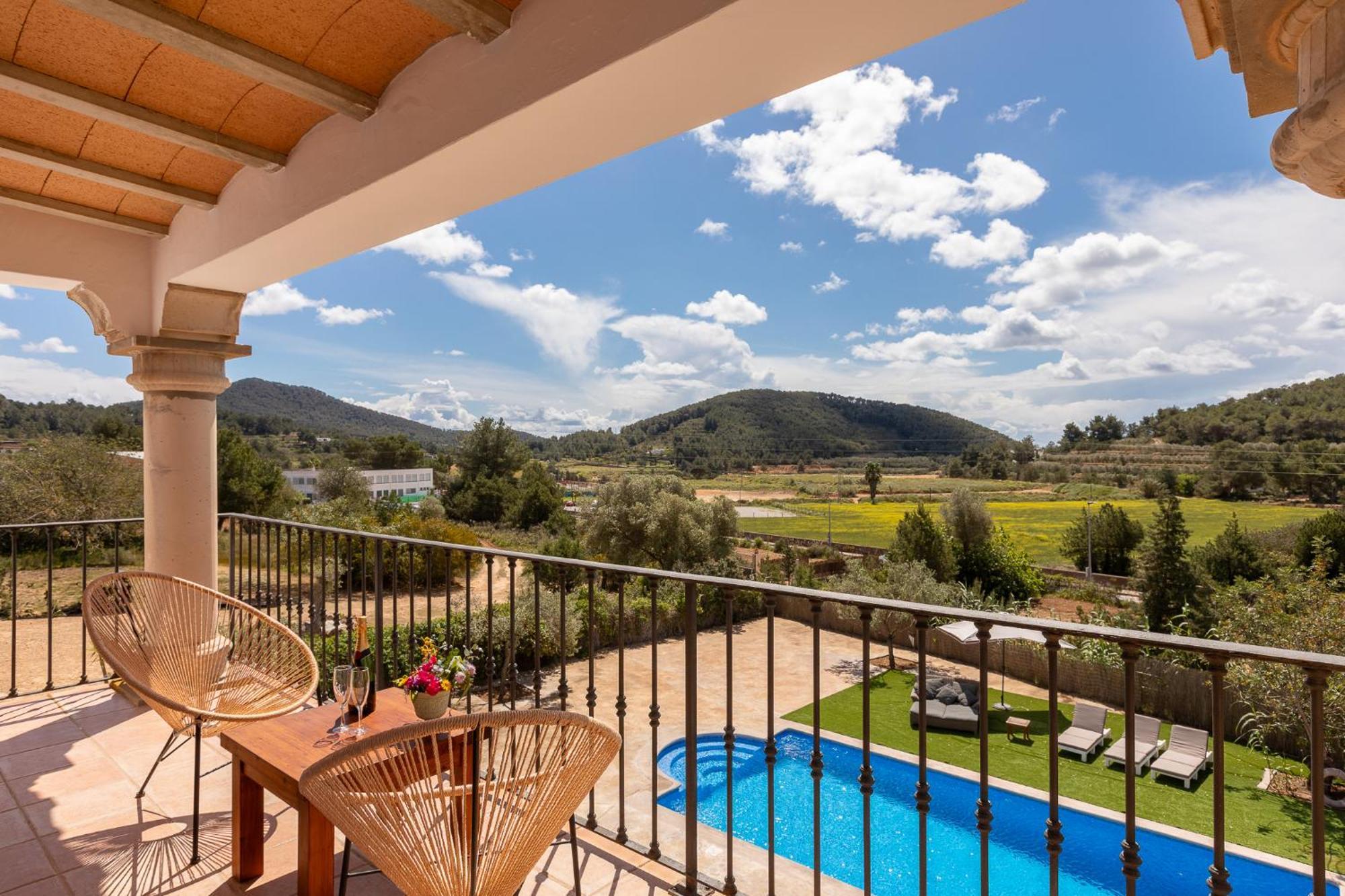 New! Portmany - Villa